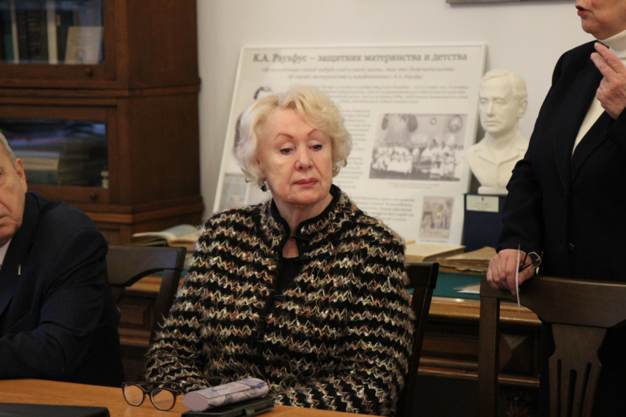 В Педиатрическом университете представили подлинные документы из архива Карла Раухфуса 8