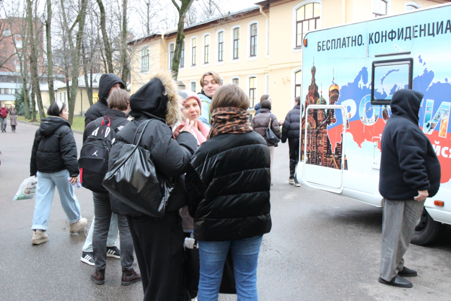 Сотрудники Роспотребнадзора рассказали студентам Педиатрического университета о профилактике ВИЧ-инфекции 2