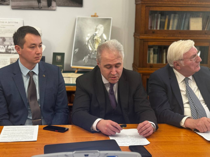 Дмитрий Иванов: «Мы поддерживаем инициативы, направленные на улучшение демографической ситуации» 1