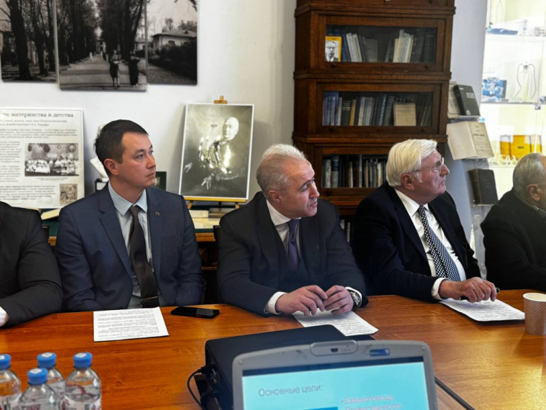 Дмитрий Иванов: «Мы поддерживаем инициативы, направленные на улучшение демографической ситуации» 2
