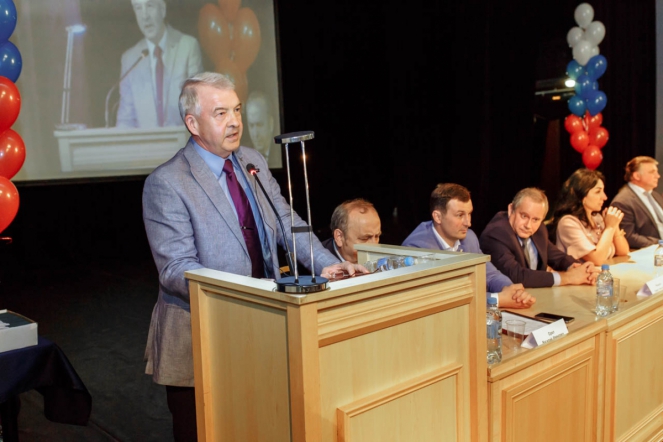 Педиатрический университет пополнили 800 студентов 8