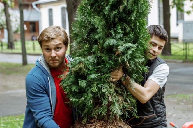 Студенты 6 курса СПбГПМУ дали старт «аллее выпускников»