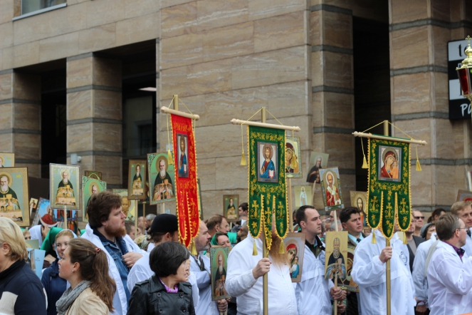 Педиатрический университет принял участие в крестном ходе 12 сентября 7