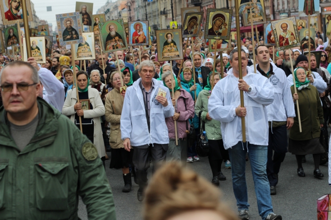 Педиатрический университет принял участие в крестном ходе 12 сентября 18