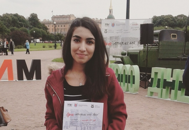 Студенты СПбГПМУ приняли участие в акции «Муза блокады»