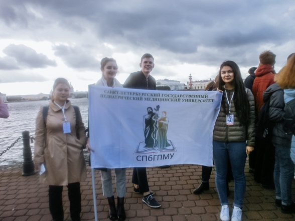 Первокурсники СПбГПМУ – участники парада российских студентов 2
