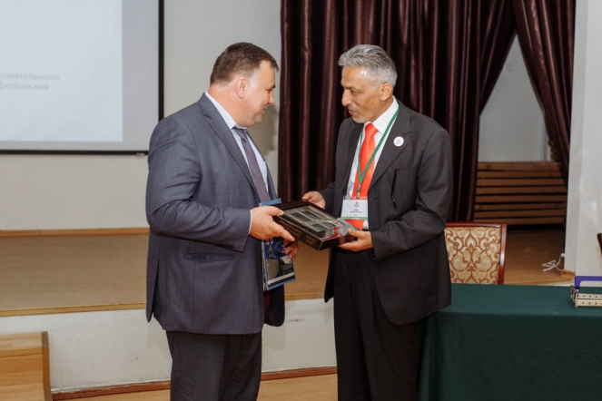 СПбГПМУ принял у себя Форум иностранных выпускников-2017 13