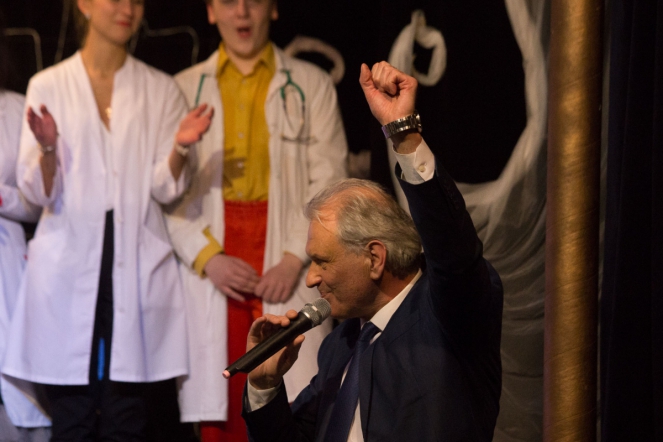 Научная лихорадка в Гиппократе 28