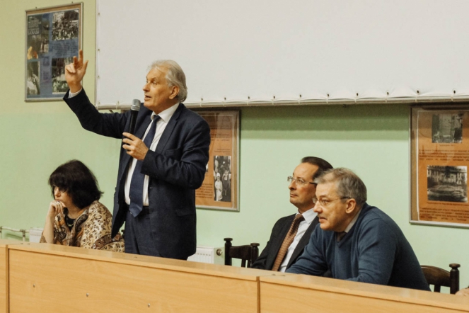 Школа кураторов начнет свою работу в Педиатрическом университете