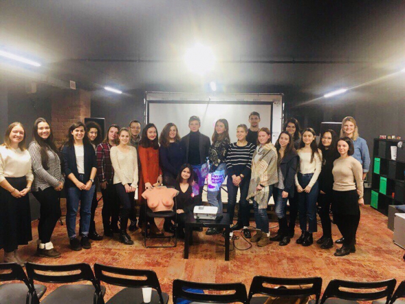 Обучающиеся СПбГПМУ рассказали петербуржцам о заболеваниях молочной железы