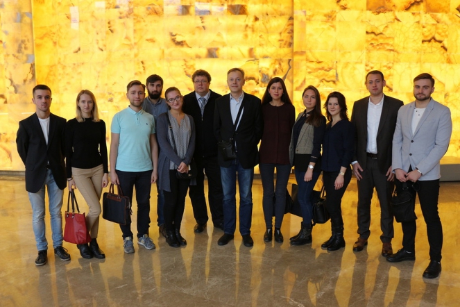 Участники СНО ЛОР-кафедры познакомились с работой фониатра в Мариинском театре