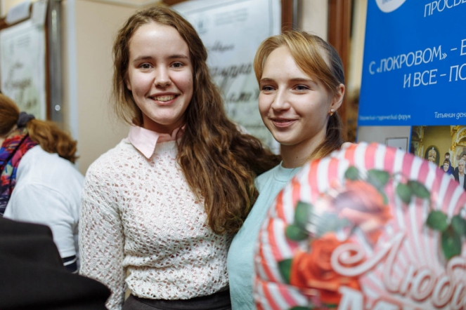 Студенты СПбГПМУ провели акцию «Открытка маме» 6