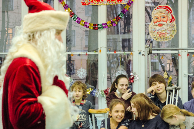 Новогодний праздник для пациентов Хирургии 10