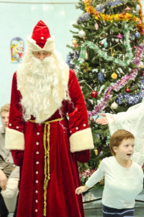 Новогодний праздник для пациентов Хирургии 25