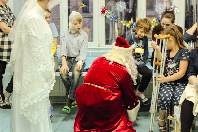 Новогодний праздник для пациентов Хирургии 32