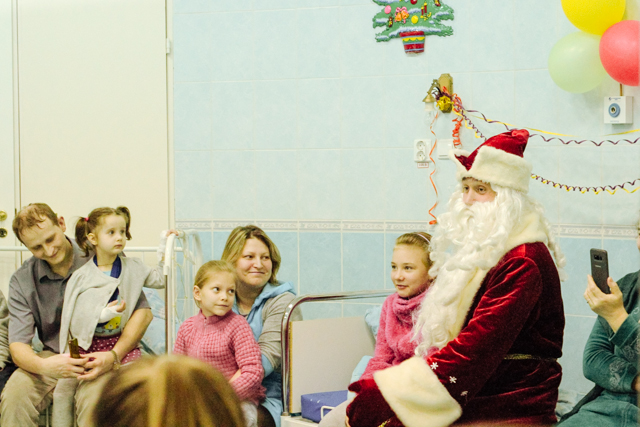 Новогодний праздник для пациентов Хирургии 44