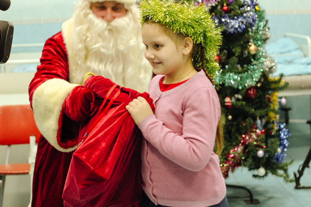 Новогодний праздник для пациентов Хирургии 60