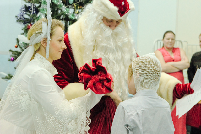 Новогодний праздник для пациентов Хирургии 74