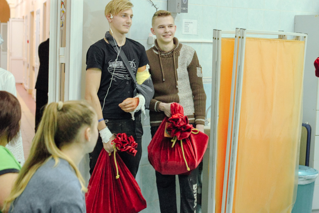 Новогодний праздник для пациентов Хирургии 81