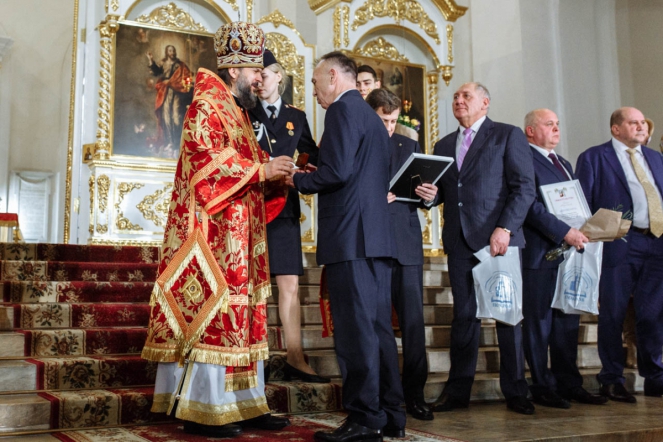 Почетным знаком Святой Татьяны наградили двух человек в СПбГПМУ 4