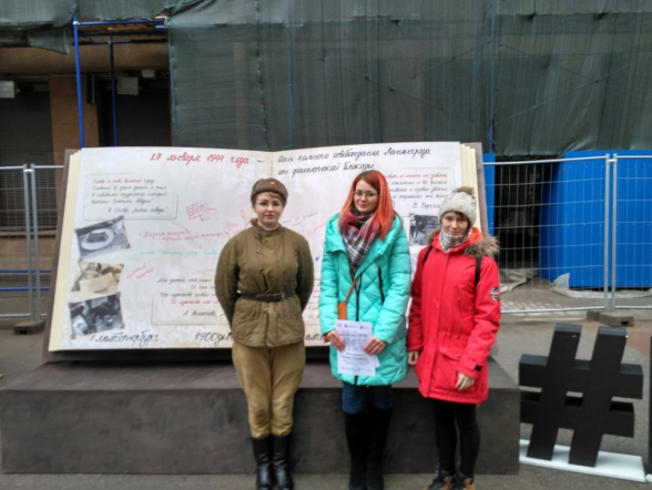 Студенты СПбГПМУ приняли участие в акции Муза блокады