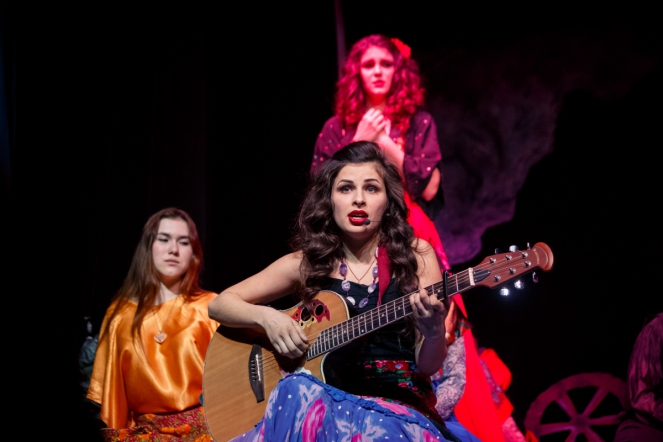 5 историй о любви на сцене "Гиппократа" 9