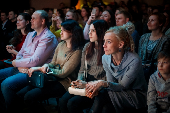 5 историй о любви на сцене "Гиппократа" 10