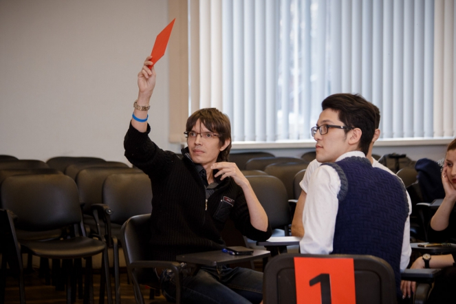 Студенты-иностранцы СПбГПМУ провели «Брейн-ринг» 32