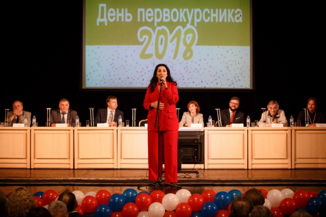 Почти 1000 первокурсников стали студентами СПбГПМУ 1