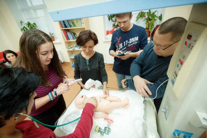 Вторая группа армянских неонатологов проходит мастер-класс в СПбГПМУ