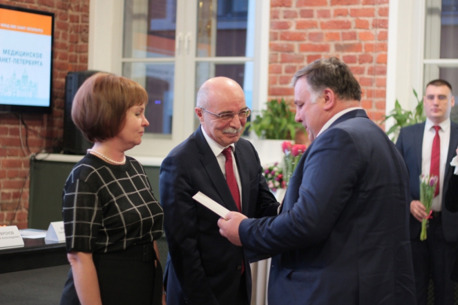 Перинатальный центр СПбГПМУ – лучший роддом по итогам реализации программы ТФОМС