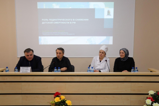 Эксперты СПбГПМУ поделились опытом с чеченскими неонатологами
