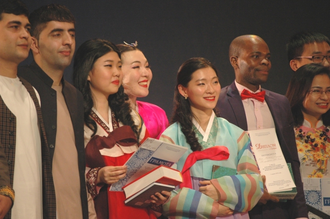 Наши студенты заняли 3 место на вечере Восточной поэзии