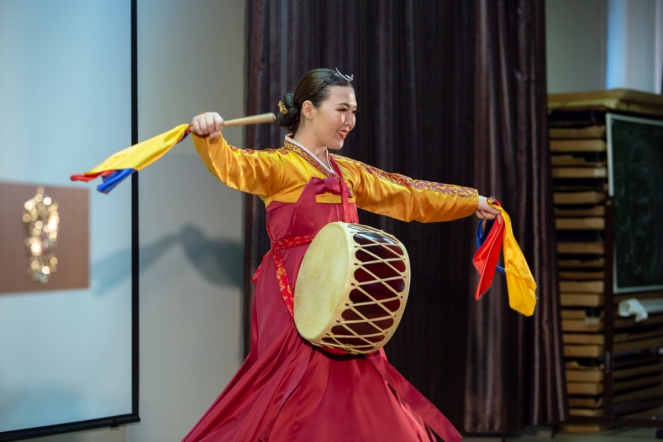 Фестиваль «Радость мира» объединил иностранных студентов в СПбГПМУ 5