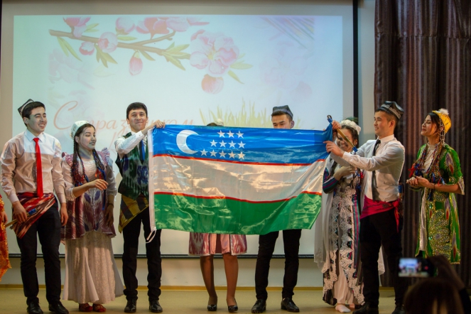 Фестиваль «Радость мира» объединил иностранных студентов в СПбГПМУ 21