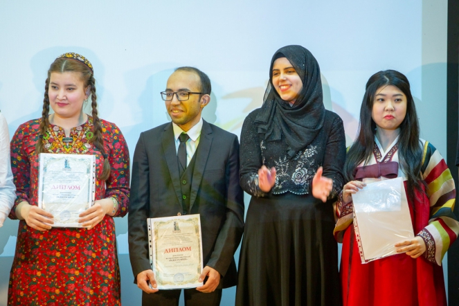 Фестиваль «Радость мира» объединил иностранных студентов в СПбГПМУ 25