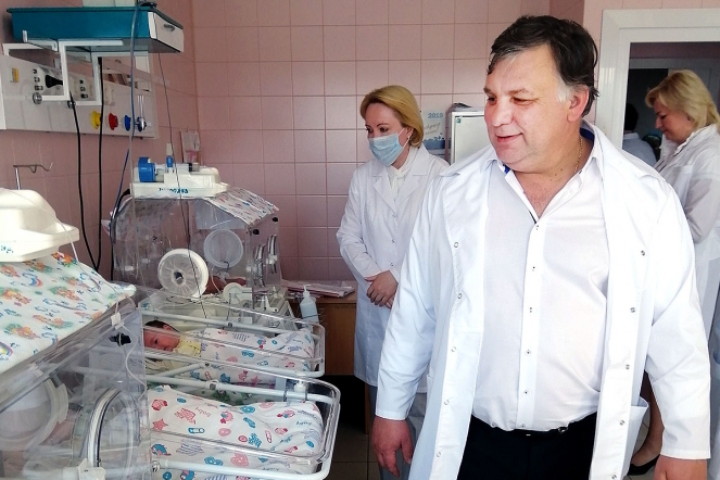 Делегация педиатров из СПбГПМУ посетила Тверской перинатальный центр