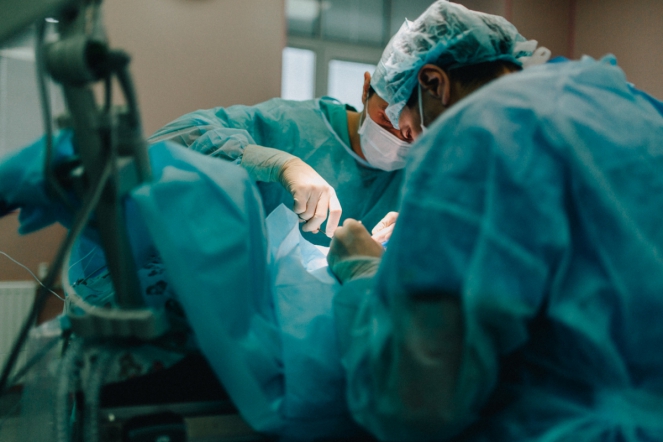 Врачи СПбГПМУ спасли кисть ребенку