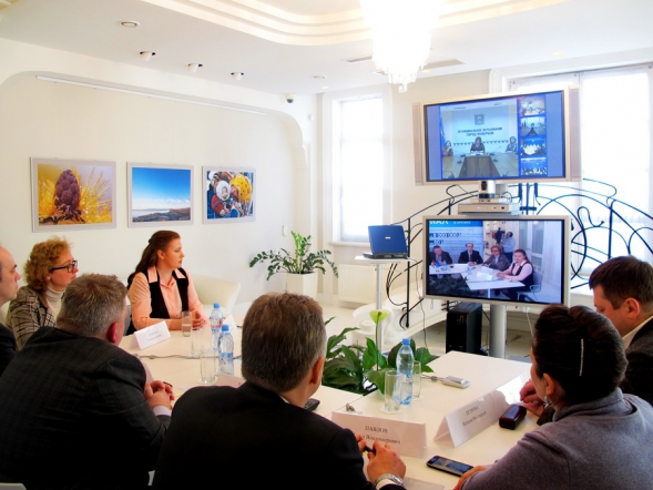 Школьники Ямала познакомились с медвузами Северной столицы 1