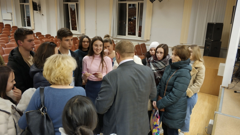 В СПбГПМУ прошел осенний День открытых дверей 4