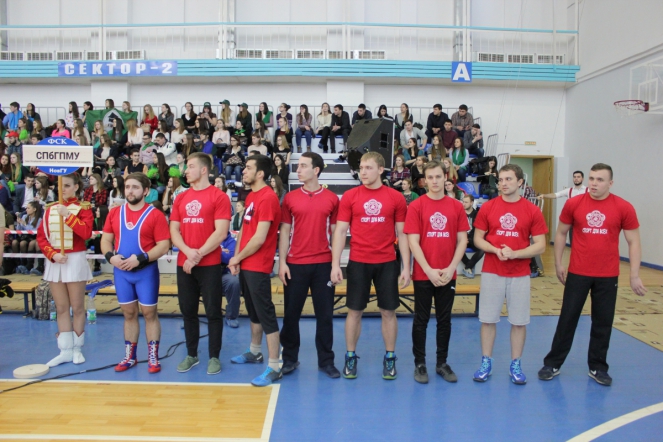 Наши студенты померились силами с «богатырями Ярослава» 6