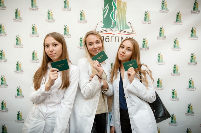 В Педиатрическом университете примут более 1100 абитуриентов