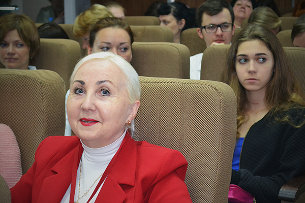 Русско-греческая научная конференция стартовала в Педиатрическом университете 6