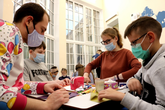 Волонтеры  посетили Детский пульмонологический центр 5