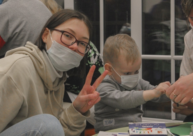 Волонтеры проекта «Дети-Детям» посетили Детский пульмонологический центр 9