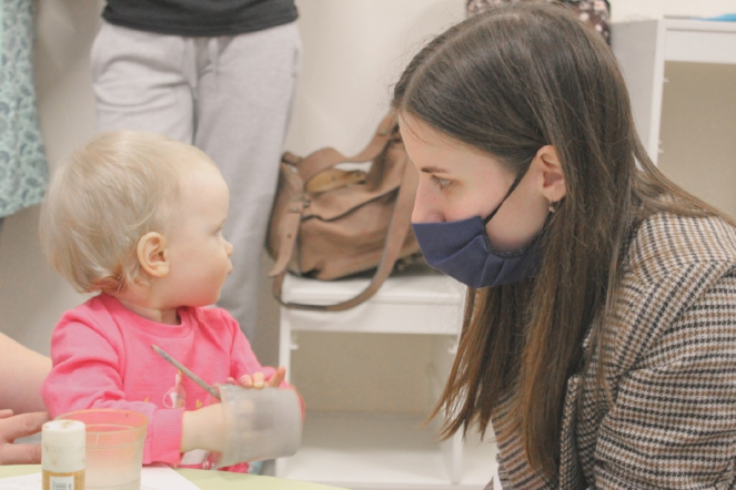 Волонтеры проекта «Дети-Детям» посетили Детский пульмонологический центр 10