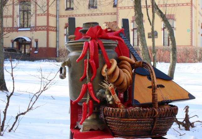 В Педиатрическом университете встретили Масленицу 10