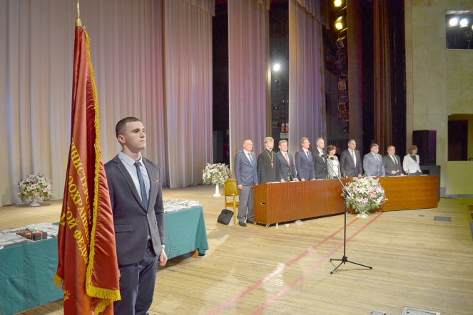 Более 700 первокурсников пополнили ряды студенческой семьи Педиатрического университета 12