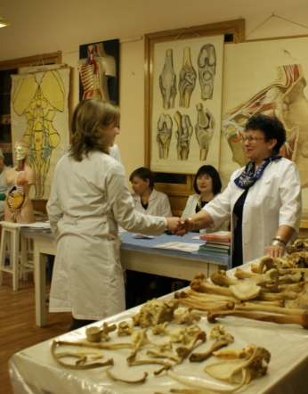 Студенты Педиатрического университета соревновались в знании анатомии 11