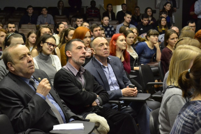 Лицом к лицу с ректором 19